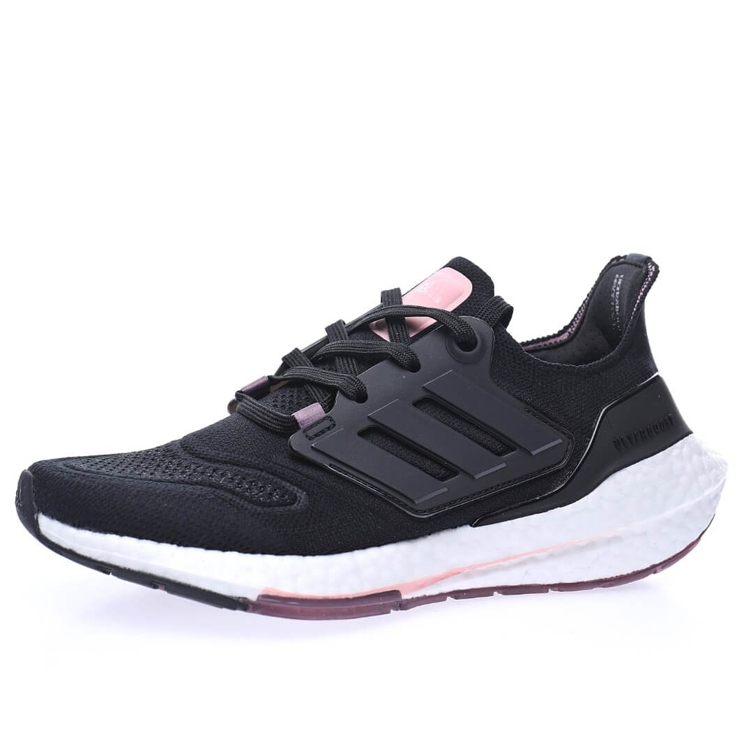 Adidas Ultra Boost 22 Consortium Black Legacy Purple (W) / אדידס אולטרה בוסט 22 – תמונה 6